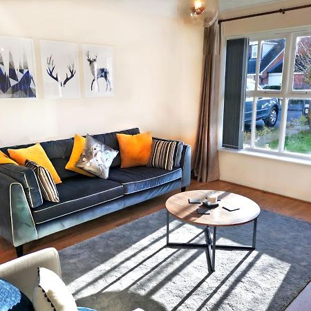 Emerald House - Spacious 3 Bed House With Ensuite Parking Gardens And Netflix Leamington Spa Eksteriør billede