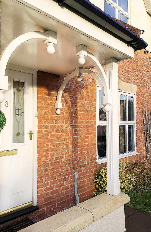 Emerald House - Spacious 3 Bed House With Ensuite Parking Gardens And Netflix Leamington Spa Eksteriør billede
